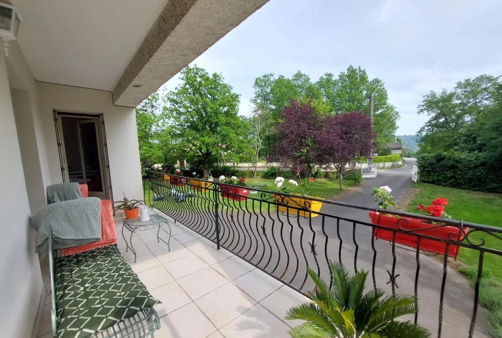 Holiday home Gite La Cote De Graves Villefranche-de-Rouergue France