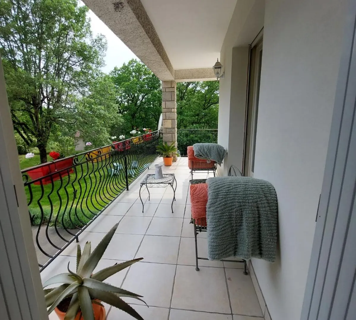 Gite La Cote De Graves Villefranche-de-Rouergue Holiday home