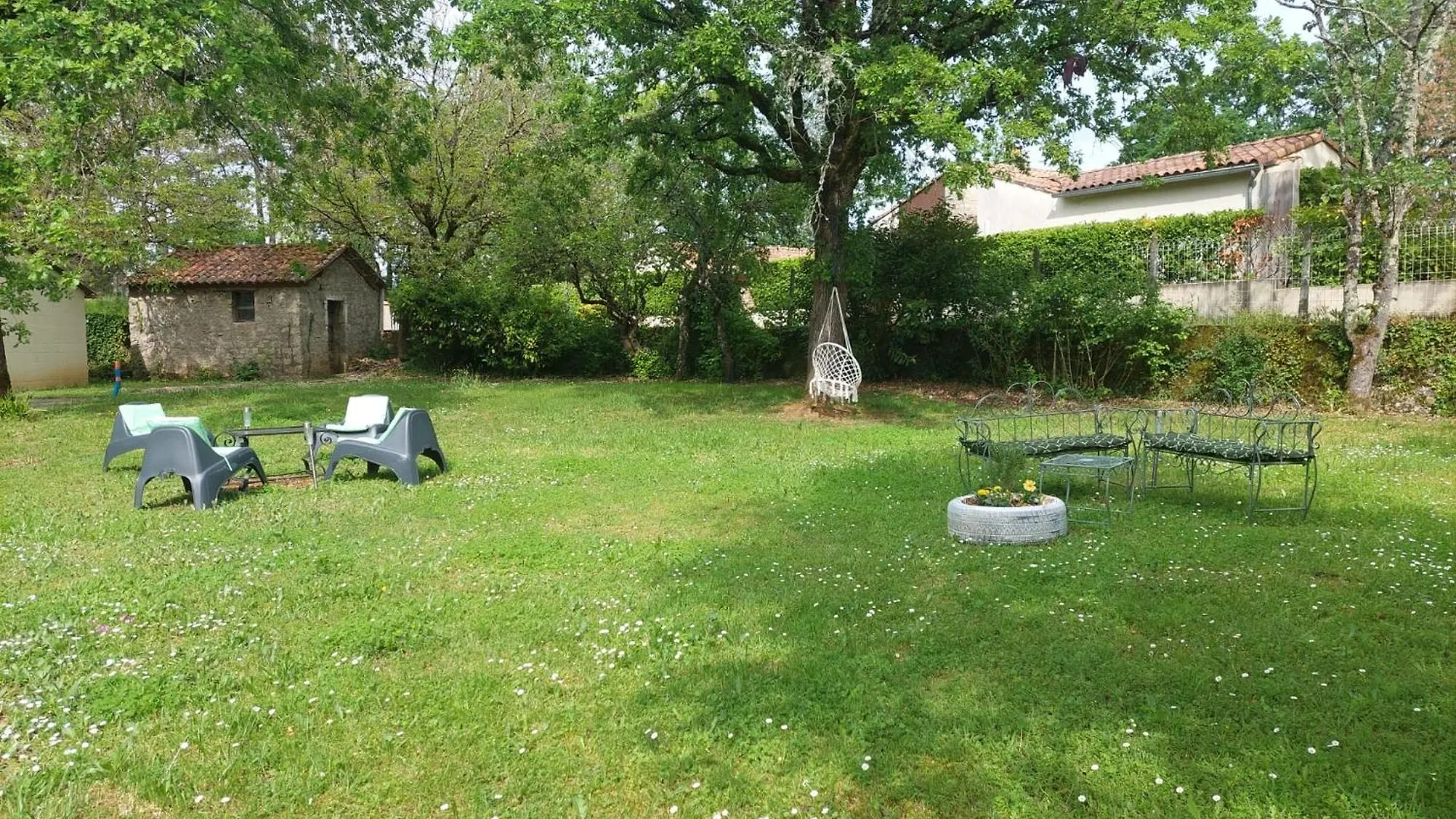 Gite La Cote De Graves Villefranche-de-Rouergue Holiday home